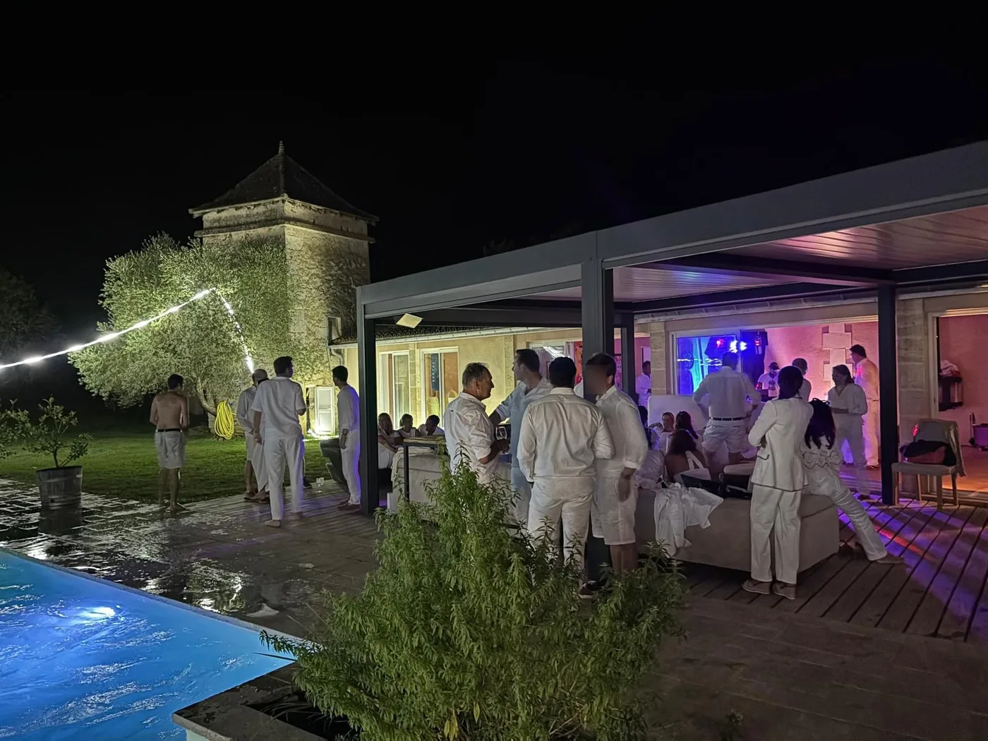 Soirée Privée — Jugazan — Jugazan